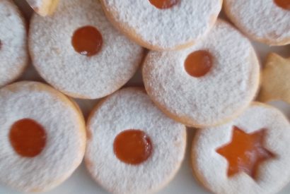 Thumbnail for Preprosti masleni piškoti z marmelado – klasika, ki nikoli ne razočara 🍓