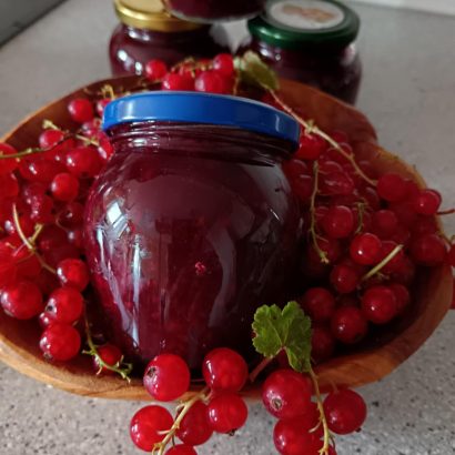 marmelada iz rdečega ribeza in jabolk